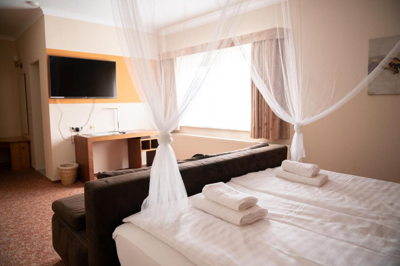 Hotel Am Uckersee Röpersdorf Kültér fotó